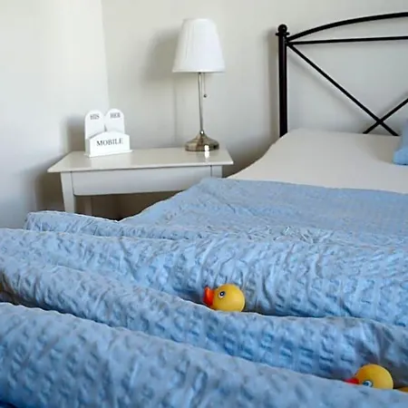 Entensee Bed & Breakfast 2*