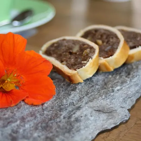 Bed & Breakfast Entensee Uznach