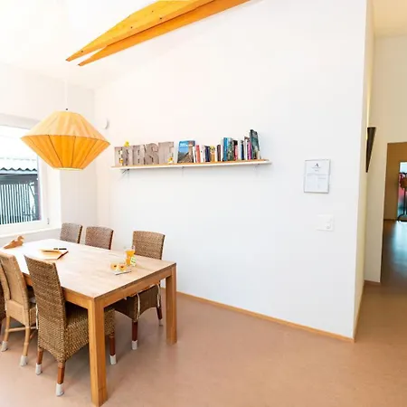 Bed & Breakfast Entensee 2*